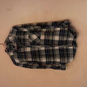 GAP gray, black and white flannel shirt size women's XL with a breast pocket